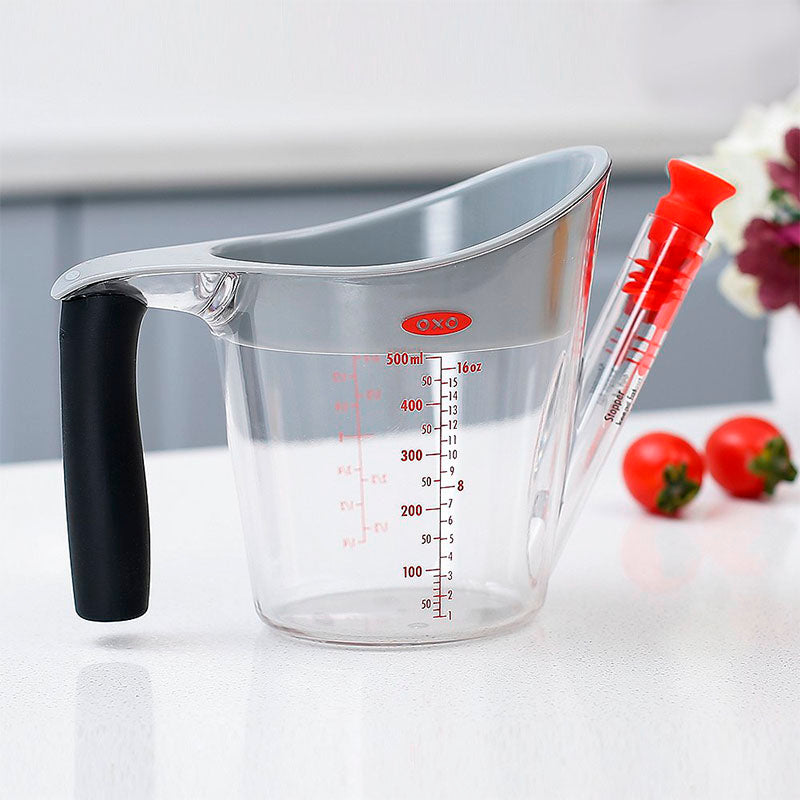 SEPARADOR DE GRASA OXO GG 2 TAZAS - OXO - Compralo en CorinneRegalos.com