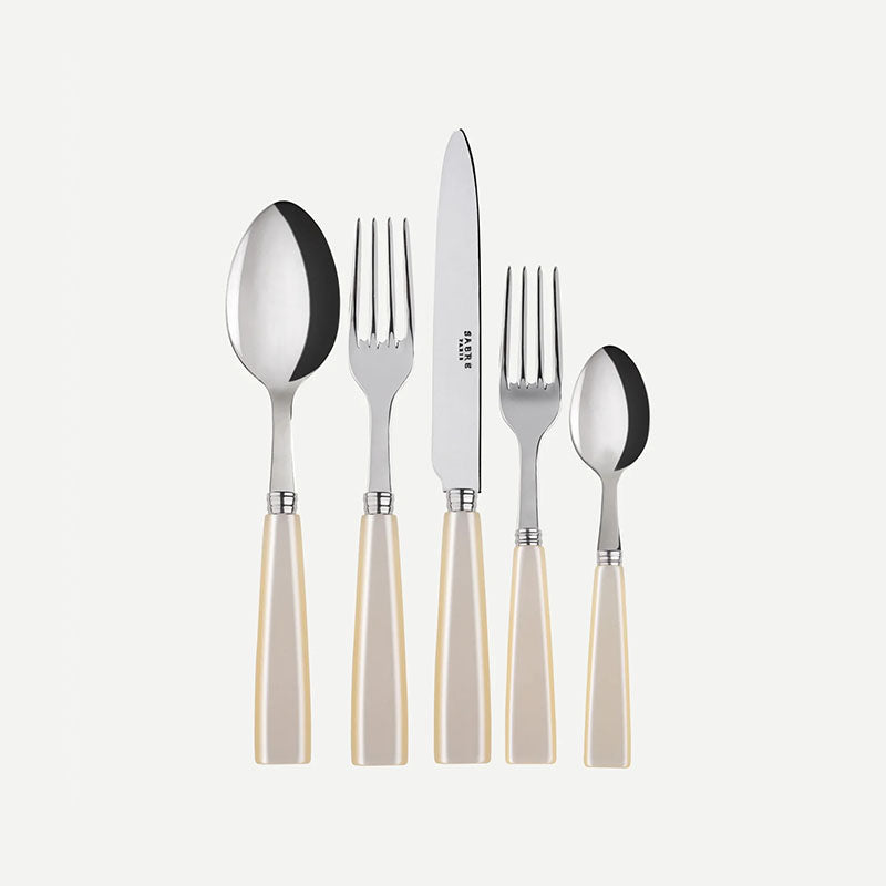 5 PCS PLACE SETTING ICONE PEARL (PE) - Disponible en Corinne Regalos
