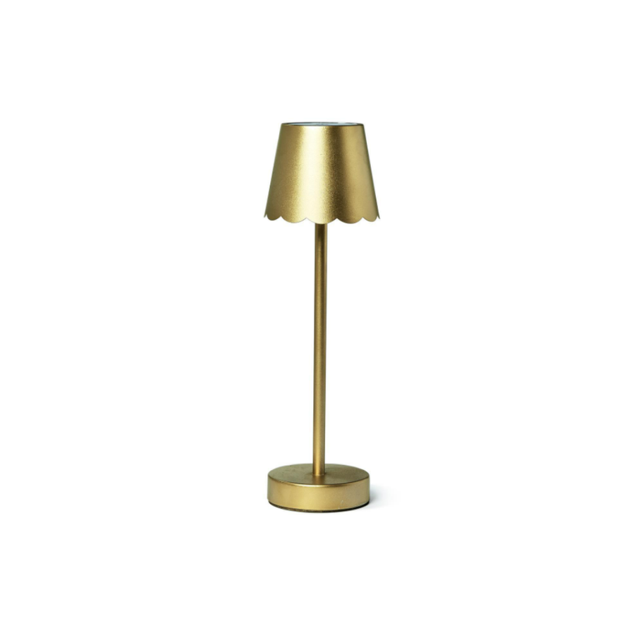 LED PORTABLE CORDLESS TABLE LAMP WITH SCALLOPED EDGE SHADE IN GIFT BOX - TWO'S COMPANY - Compralo en CorinneRegalos.com