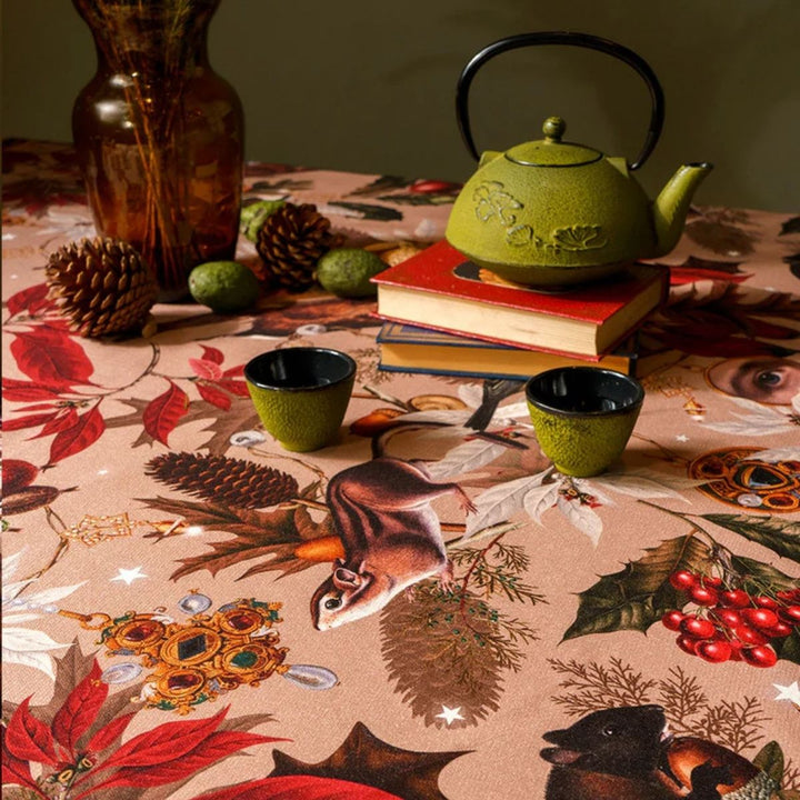 TABLECLOTH SQUIRRE STYLE 150CM X 250CM / 59IN X 98 4IN