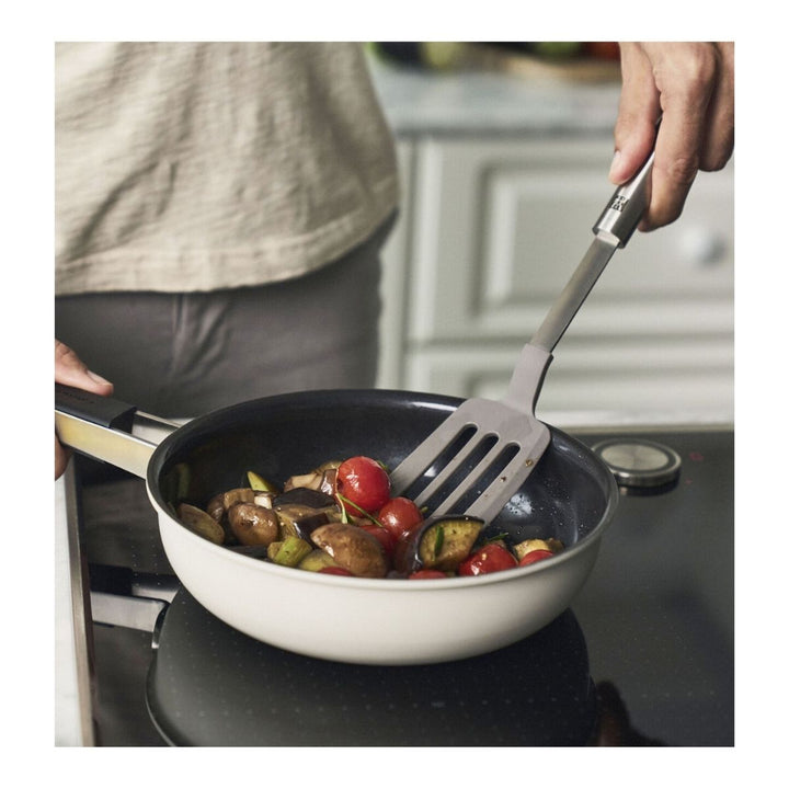 COAT FRYING PAN, 28 CM CERAMICBREAKFAST IN BED IVORY
