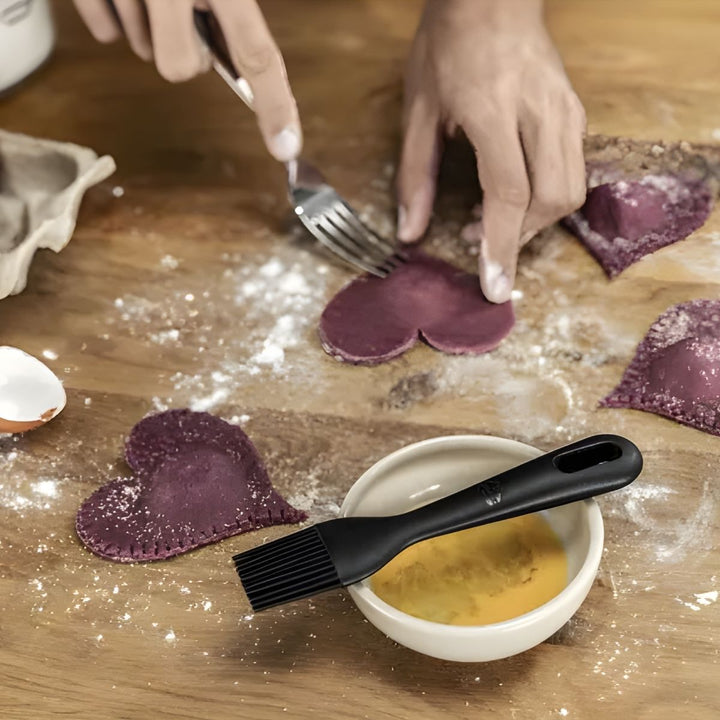 PASTRY BRUSH 17 CM BLACK SILICONE