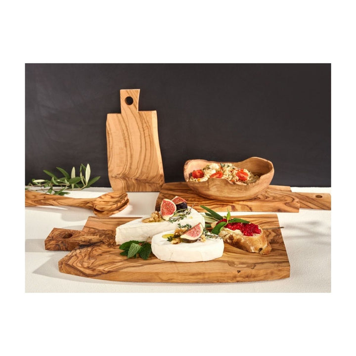 CUTTING BOARD