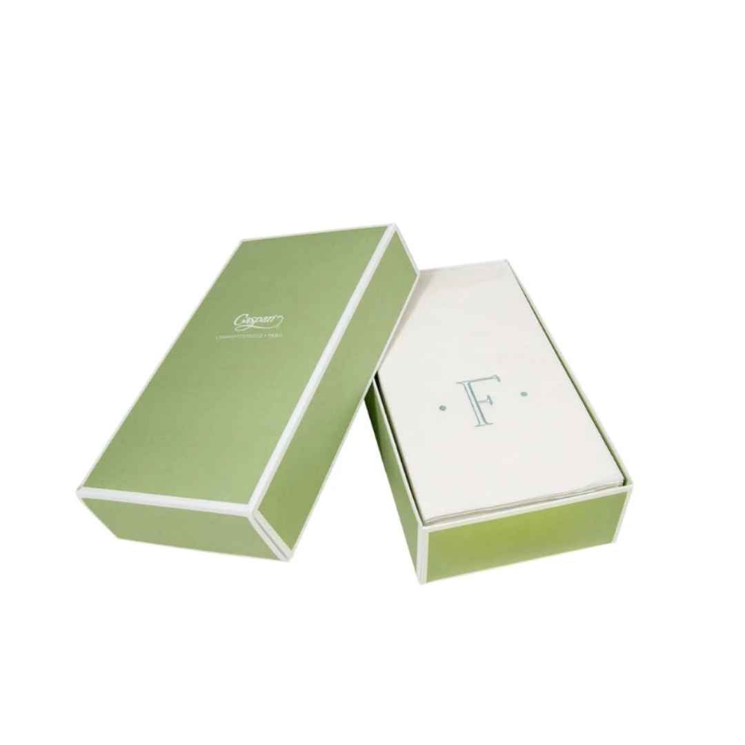CASPARI ANTIQUE INITIAL F ROBIN'S EGG PAPER LINEN BOXED GUEST TOWEL 24-IN - CASPARI - Compralo en CorinneRegalos.com