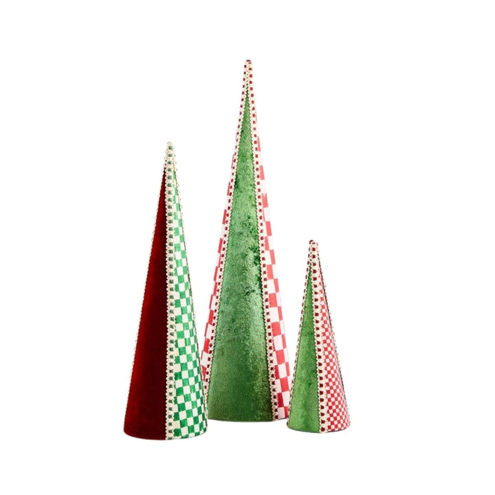 CHECK IT OUT FABRIC CONE TREES, SET OF 3 - MACKENZIE-CHILDS - Compralo en CorinneRegalos.com