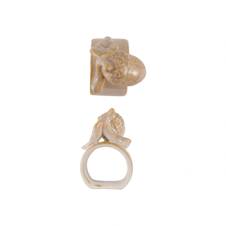 STONEWARE NAPKIN RING W ACORN, REACTIVEGLAZE, CREAM COLOR EO - CREATIVE COOP - Compralo en CorinneRegalos.com