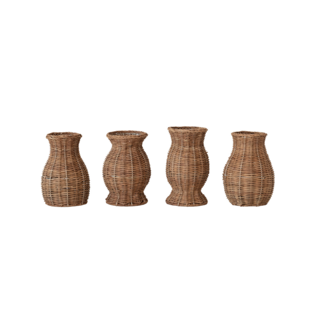 HAND-WOVEN RATTAN VASE W GLASS INSERT, - CREATIVE COOP - Compralo en CorinneRegalos.com