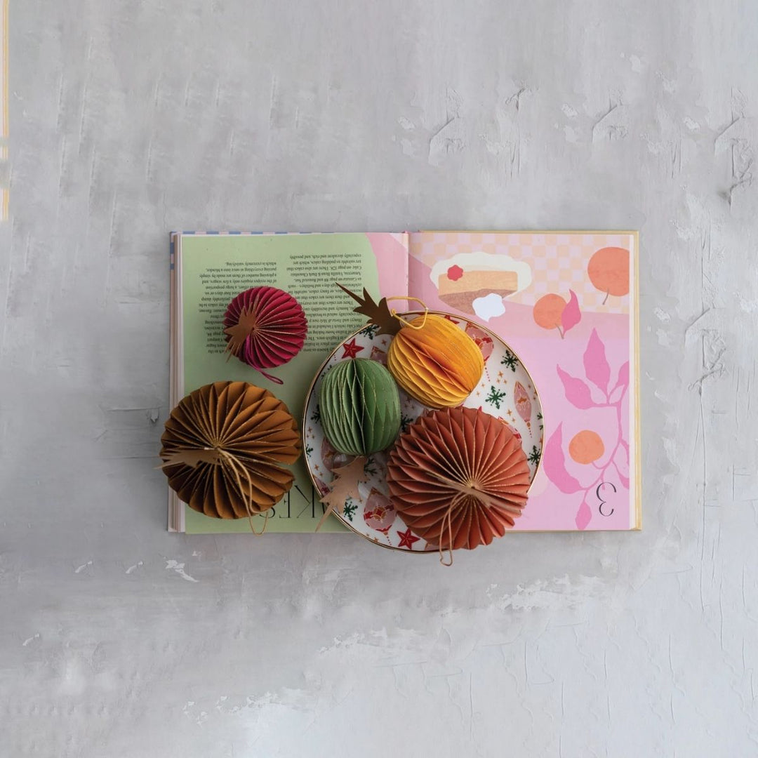 5H PAPER ORNAMENT, 2 COLORS