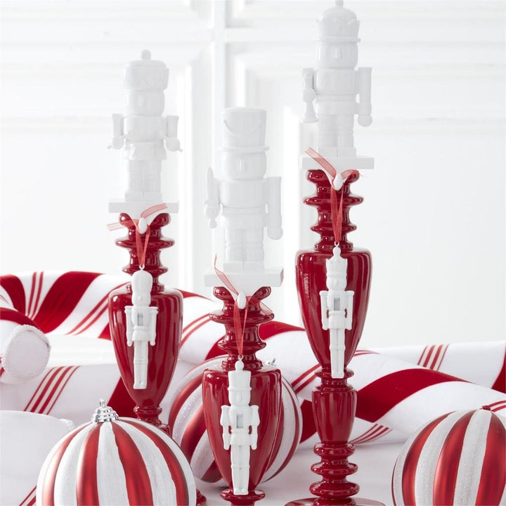 [6/36] | ASSORTED WHITE RESIN NUTCRACKER STOCKING HOLDERS (3