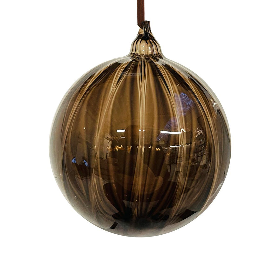 GLASS BALL LINED TRANPARENT BROWN 8CM - SHISHI - Compralo en CorinneRegalos.com