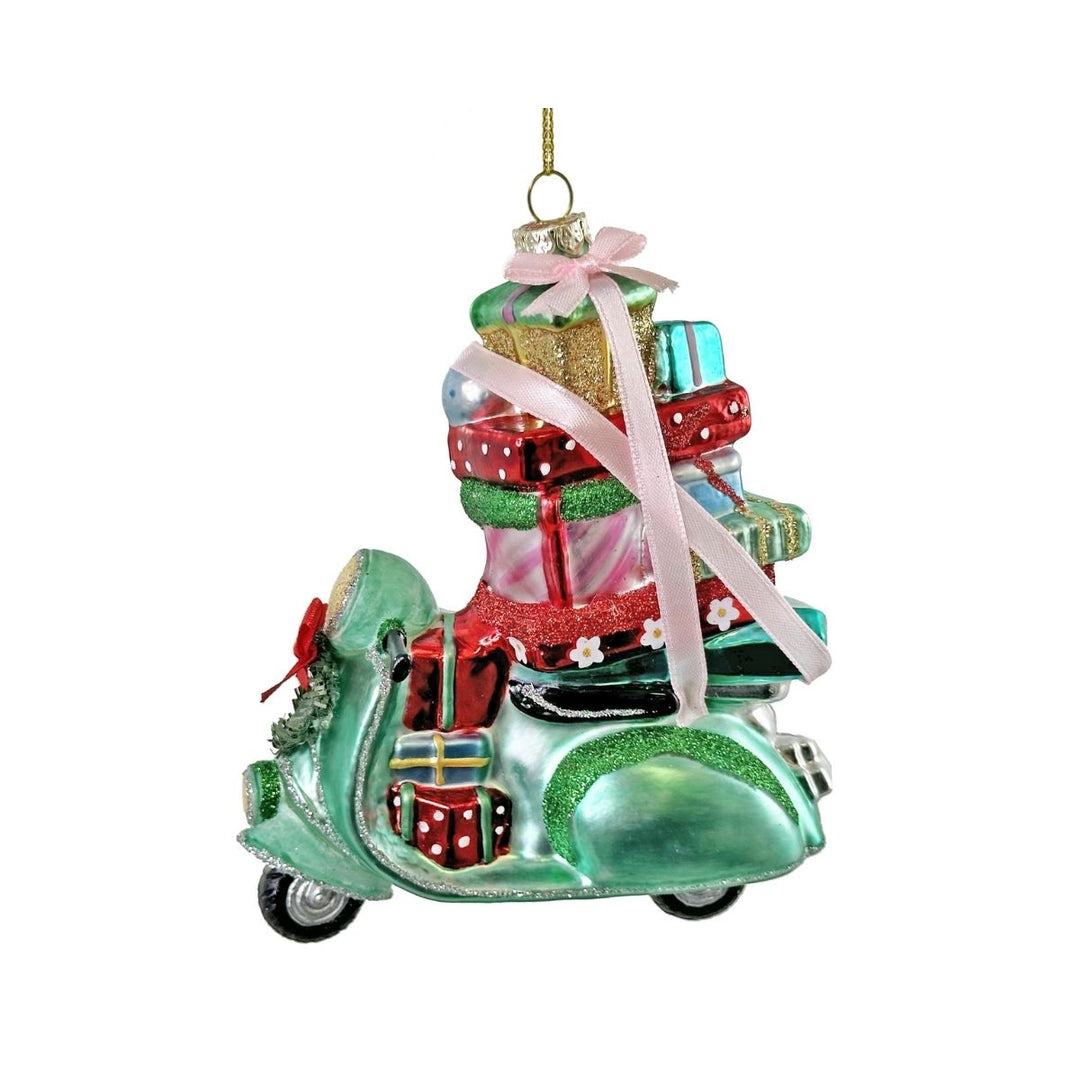 GLASS SCOOTER WITH GIFTS 13CM