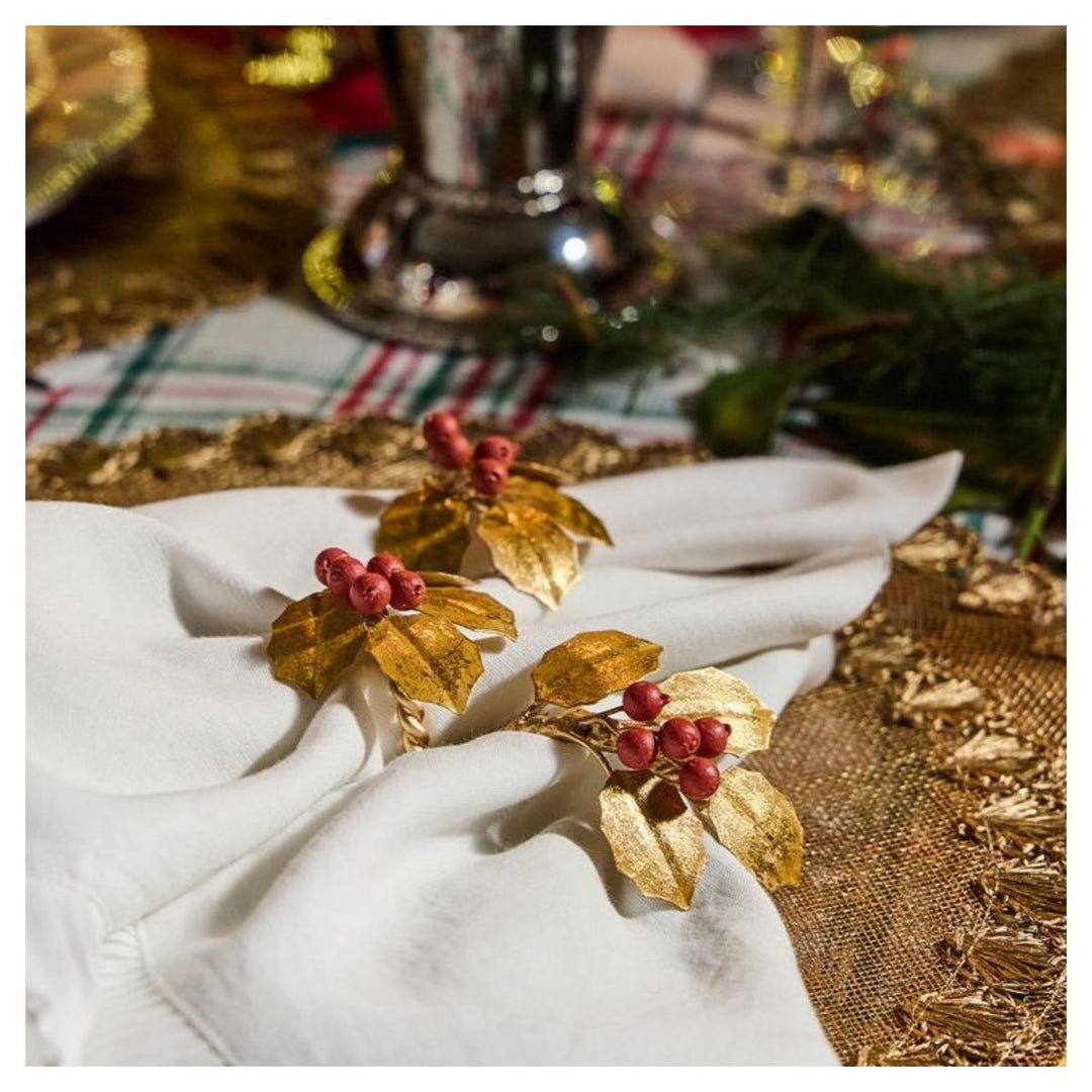 Forest Walk Holly with Berries Napkin Ring Set/4 - Multi