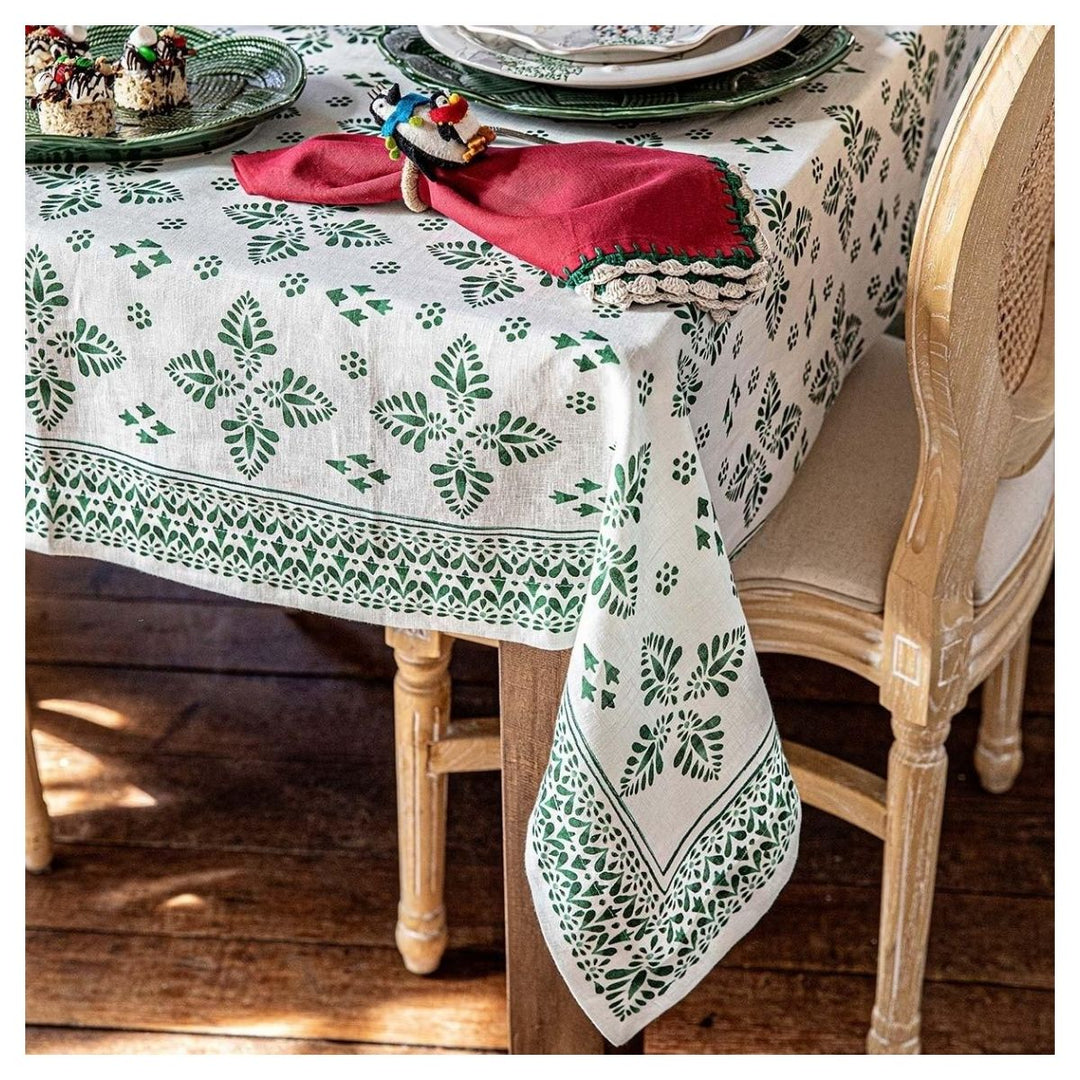 "Iberian Border 60"" x 120"" Tablecloth - Evergreen"