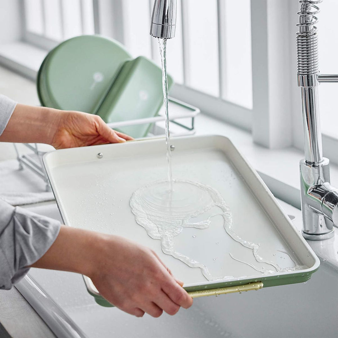 7-PIECE BAKEWARE SET - GREEN