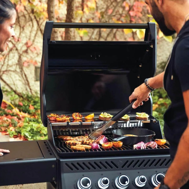 ROGUE SE 425 PROPANE GAS GRILL WITH INFRARED REAR AND SIDE BURNERS BLACK  PHANTOM