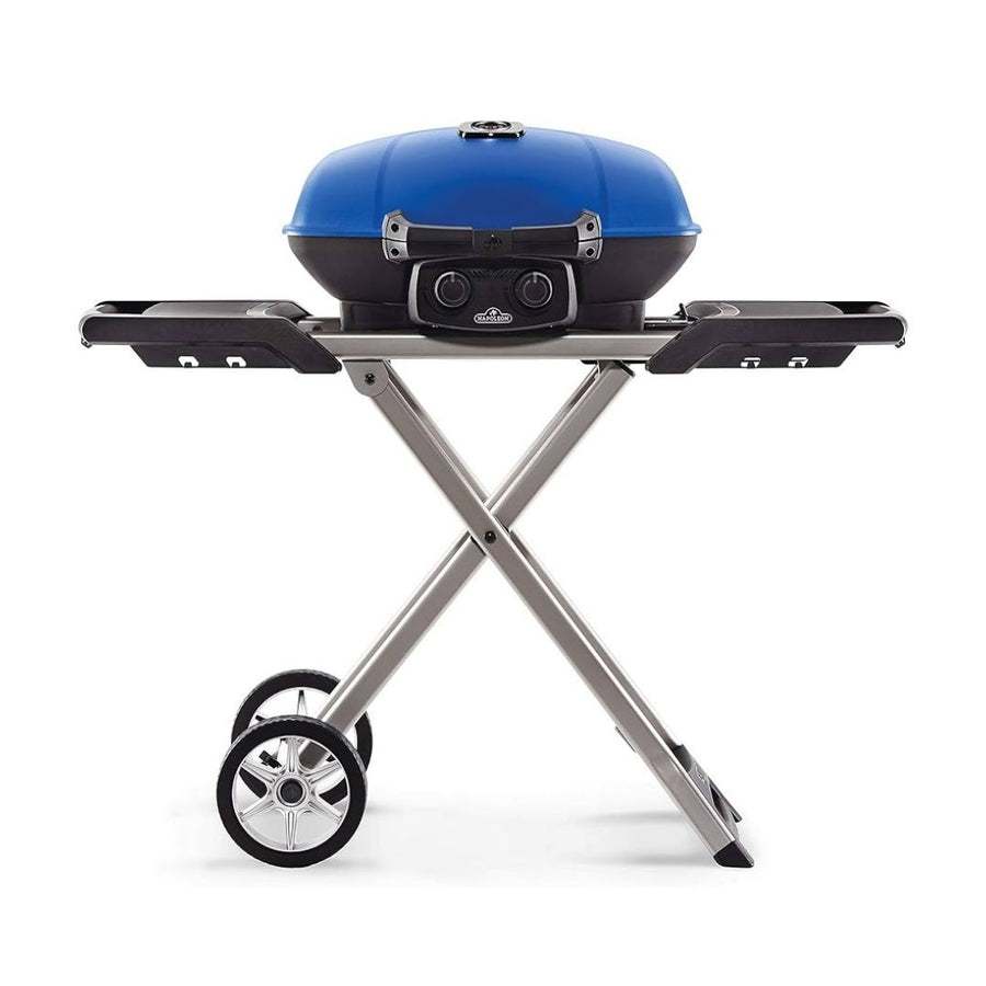 TRAVELQ 285X PORTABLE PROPANE GAS GRILL WITH SCISSOR CART BLUE - NAPOLEON - Compralo en CorinneRegalos.com