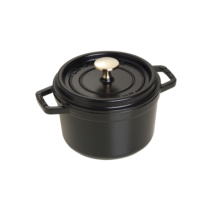 "STAUB,LA COCOTTE,COCOTTE,20CM,2.20L,BLAC K,CAST IRON,ROUND" - Disponible en Corinne Regalos