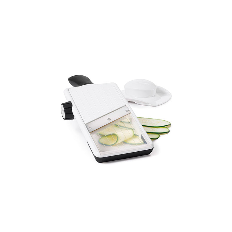 OXO GG ADJUSTABLE HAND HELD MANDOLINE SLICER - OXO - Compralo en CorinneRegalos.com