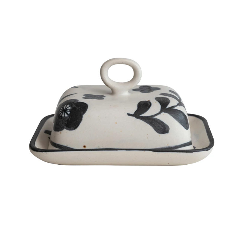 6-3/4L X 5-3/4WX 4H HAND PAINTED STONEWARE BUTTER DISH - CREATIVE COOP - Compralo en CorinneRegalos.com