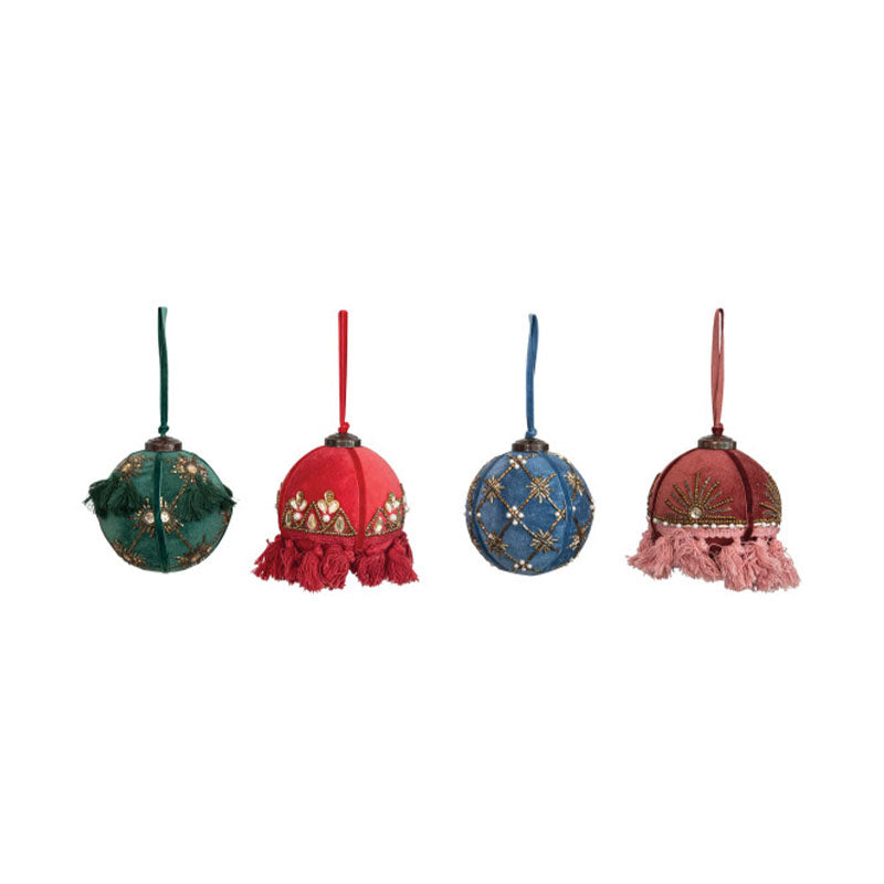 4 ROUND COTTON VELVET BALL - CREATIVE COOP - Compralo en CorinneRegalos.com